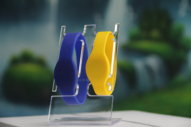 3D会员卡引领零售业新营销时代--凯时智能卡